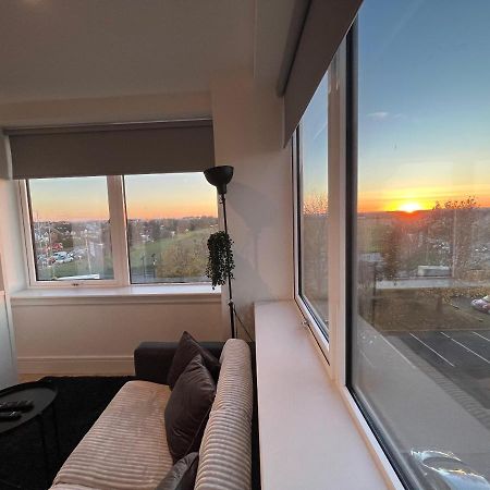 Aeropartment & Aerotel, London Heathrow Airport, Terminal 4, Ev Stations & Cheap Parking On Site! Hillingdon Eksteriør billede