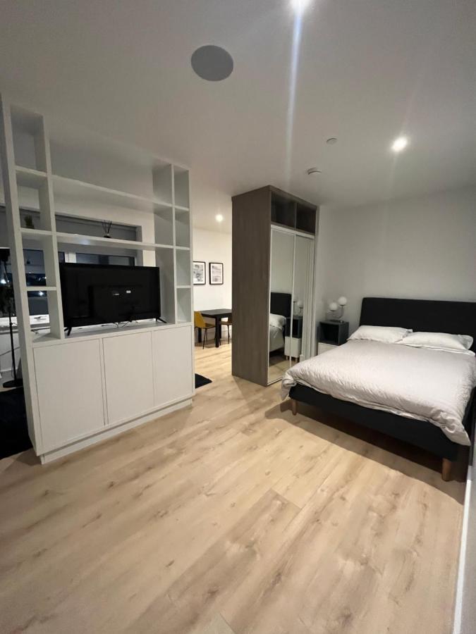 Aeropartment & Aerotel, London Heathrow Airport, Terminal 4, Ev Stations & Cheap Parking On Site! Hillingdon Eksteriør billede
