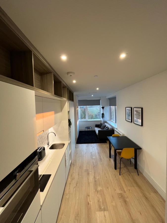 Aeropartment & Aerotel, London Heathrow Airport, Terminal 4, Ev Stations & Cheap Parking On Site! Hillingdon Eksteriør billede