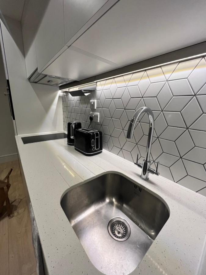 Aeropartment & Aerotel, London Heathrow Airport, Terminal 4, Ev Stations & Cheap Parking On Site! Hillingdon Eksteriør billede