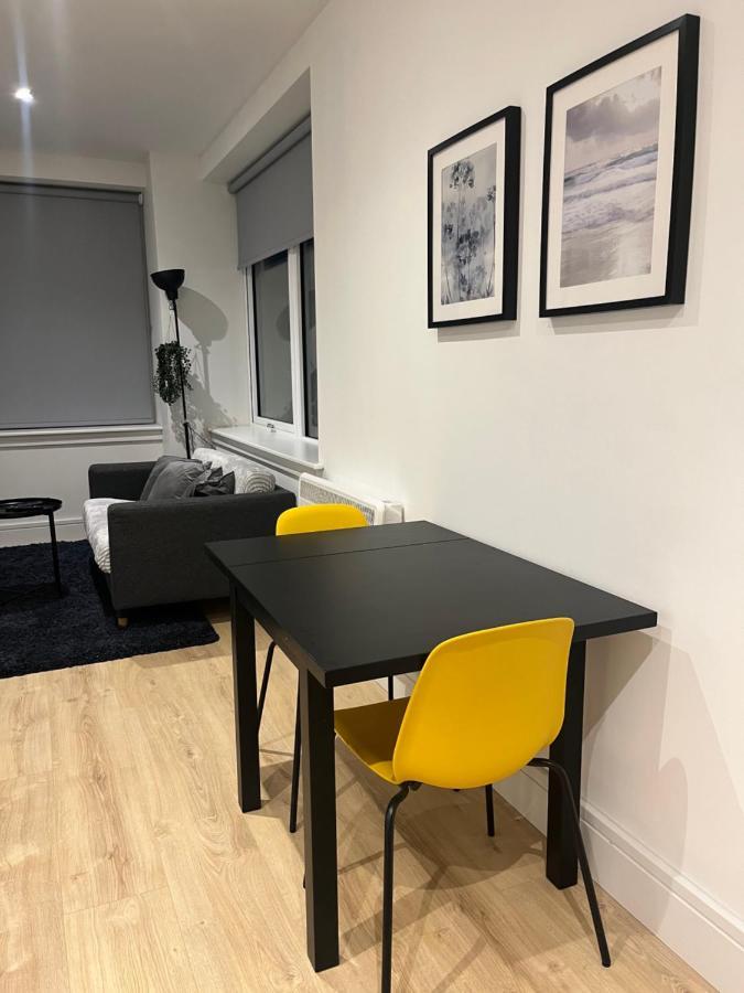 Aeropartment & Aerotel, London Heathrow Airport, Terminal 4, Ev Stations & Cheap Parking On Site! Hillingdon Eksteriør billede
